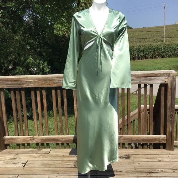 Topshop Green Midi Dress Occasion Satin Cut Out Midi Dress New Size 8 - Picture 3 of 8